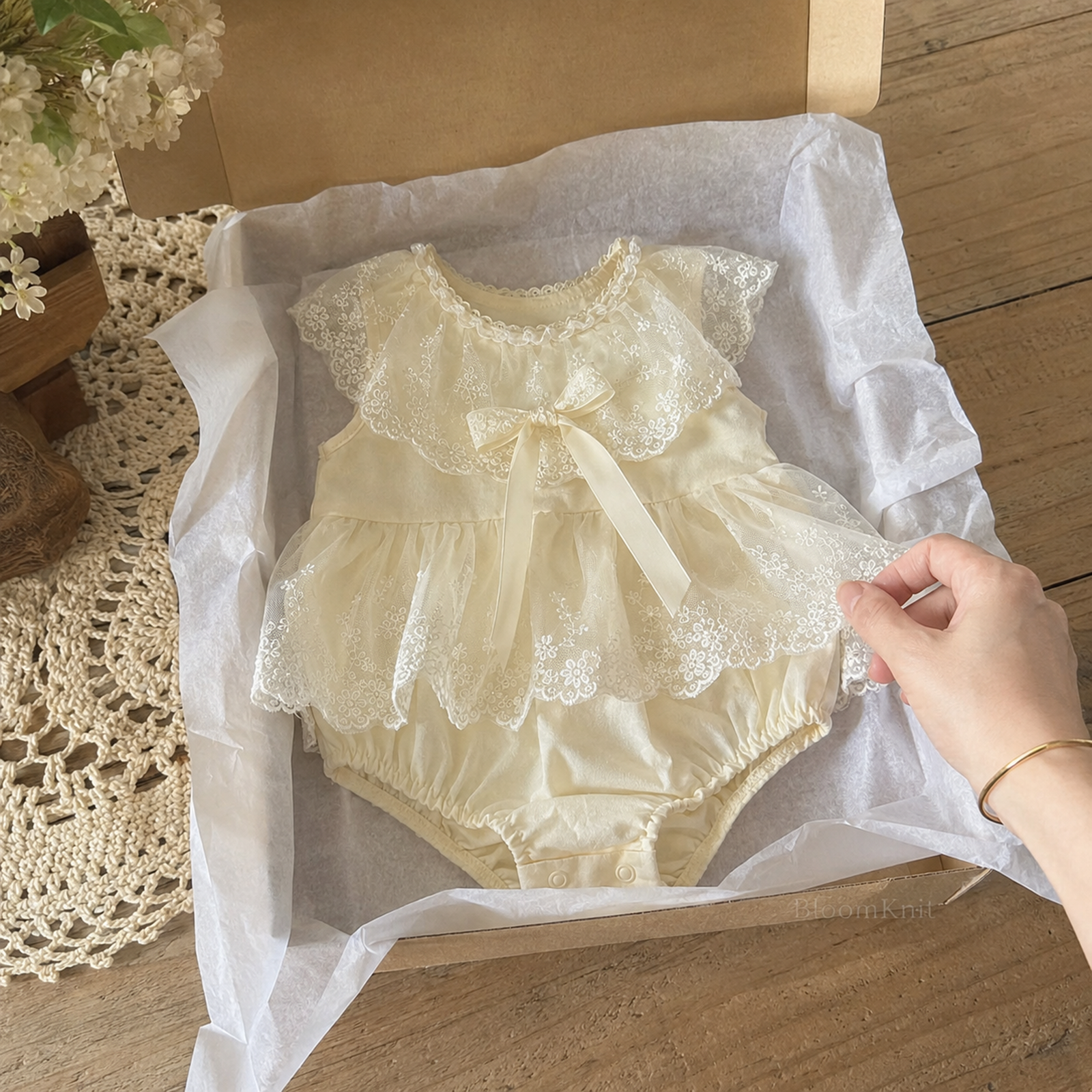 Ivory Lace Baby Romper Dress, Bow Collar Christening and First Birthday Outfit – 09 baby gift box