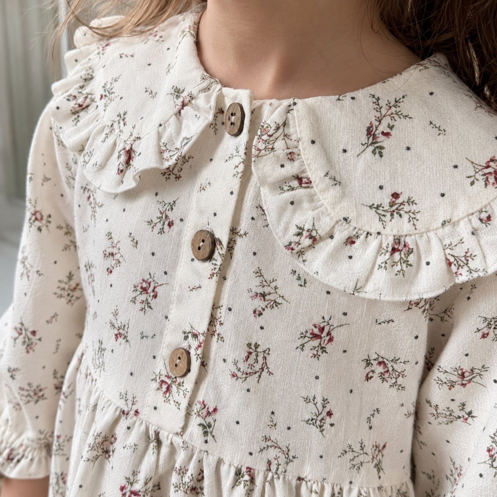 Girls Ivory Ditsy Floral Ruffle Collar Cotton Dress — BloomKnit product photo 5 of 10