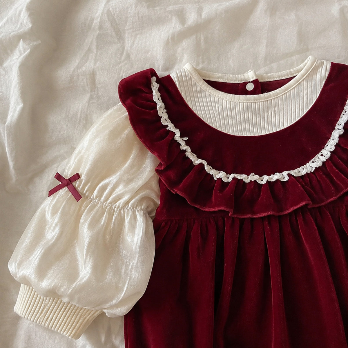 Layered crimson ivory lace ruffle collar detail